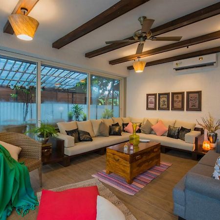 El Lodge By Stayvista - Pool, Lawn, And A Charming Gazebo For Your Perfect Getaway Лонавала Екстериор снимка